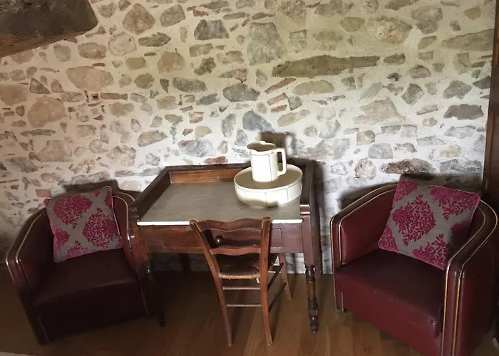 게스트하우스 Le Triol Les Fournials